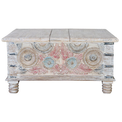 Appingedam Blanket Chest