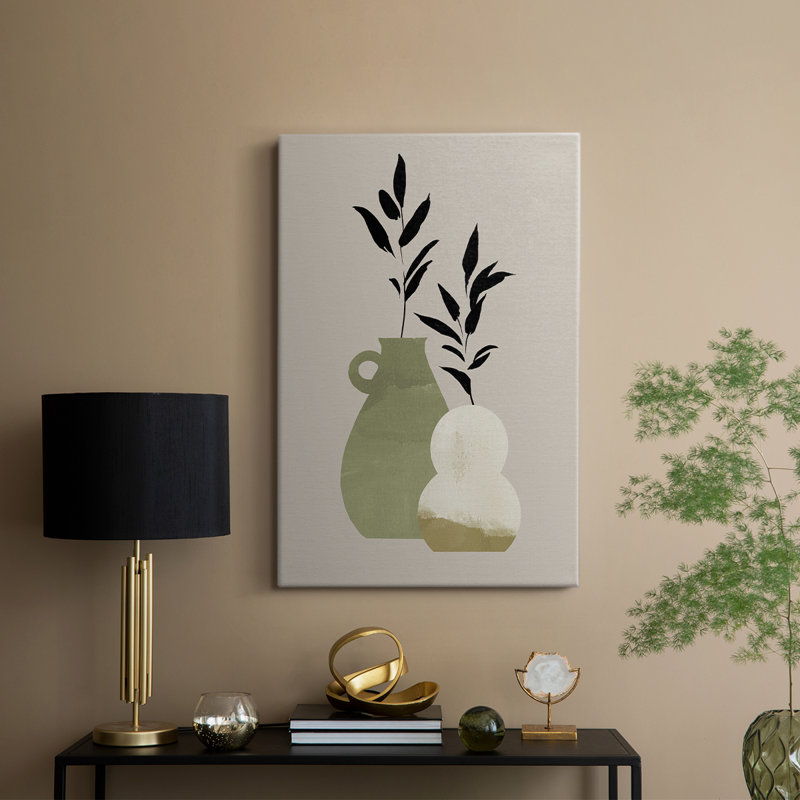 Simple Bud Vases II - galerie sur mesure, H 48 po x l 32 po