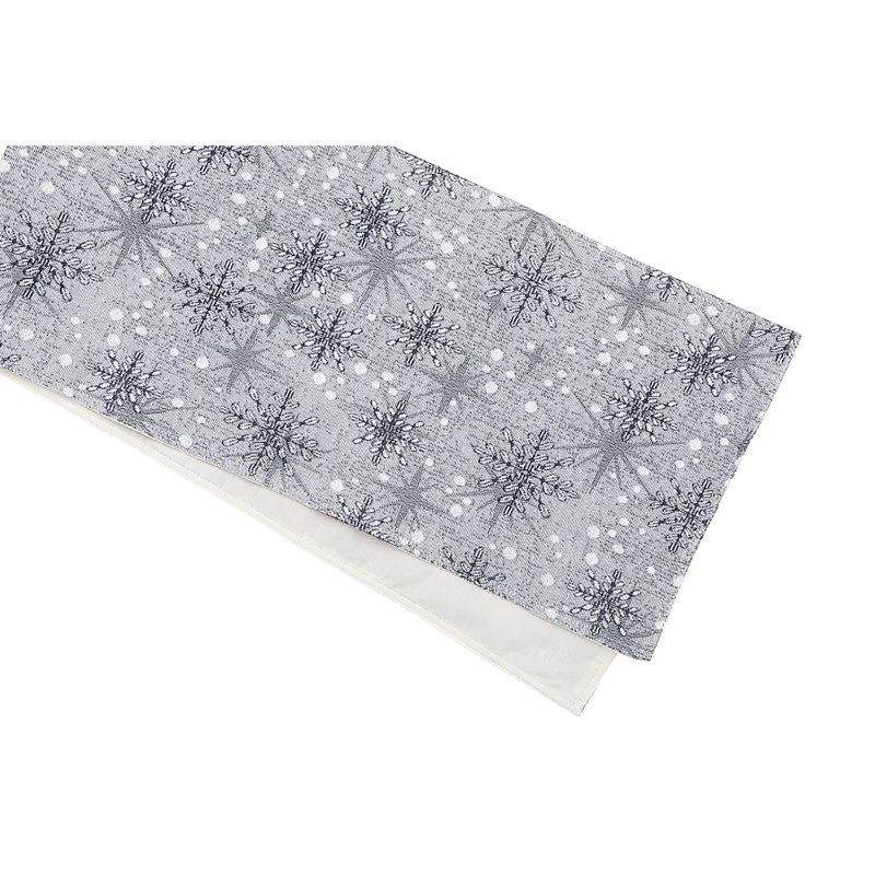 Tapestry Table Runner Snowflake, 2