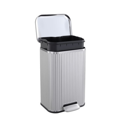 Elegant Fluted Step Trash Can – 12L Black Stainless Steel, Soft-Close Lid, Removable Inner Bucket, Odour Control Recycling Bin for Bathroom, Office, Home – 26.5×22.3×38.8cm, Black