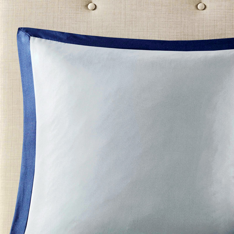 Polyester Comforter, King Comforter + 4 Pillowcases, Navy Geometric Shapes