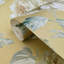 Papier peint doré avec fleurs blanches et pivoines