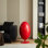 Armoire de rangement rotative en forme d'œuf à 360 ° rouge, commode décorative moderne à 6 tiroirs avec compartiment supérieur, organisateur de fantaisie autoportant