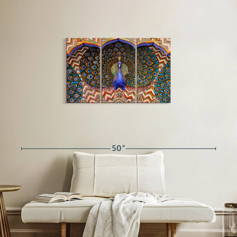 Lilie Pitam Niwas Chowk Peacock, 20" H x 33" W