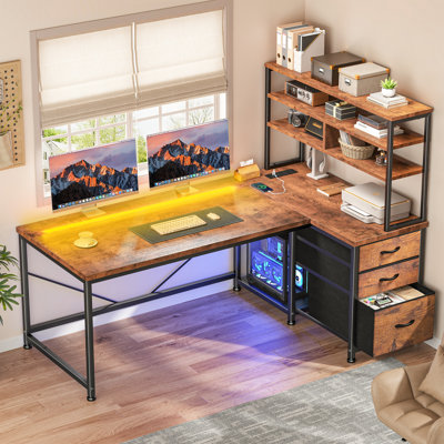 Bureau d'ordinateur en L de 60 po de hauteur avec tablette à 3 niveaux et tiroirs en tissu, lumières DEL, multiprise, poste de travail robuste pour le bureau personnel, grand rangement, assemblage facile