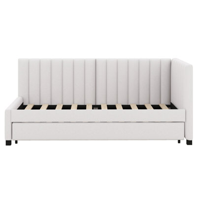 Llifon Upholstered Upholstered Bed Bed