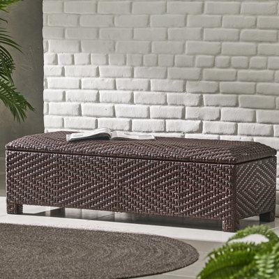 Banc de rangement en osier