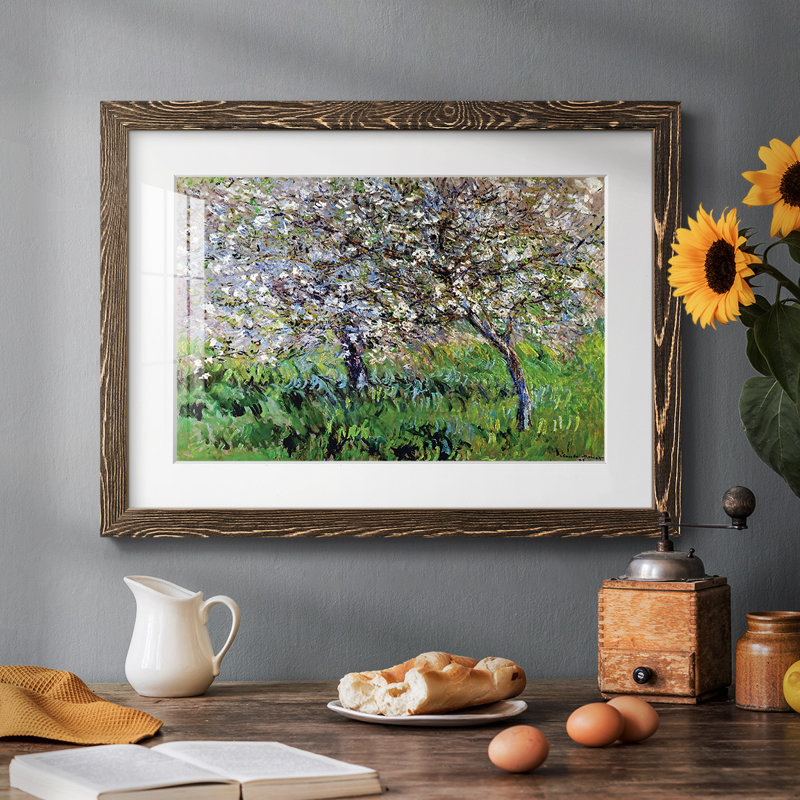 Pommiers en fleurs à Giverny, 1900, H 14 po x l 20 po x P 1,5 po, Cadre noyer