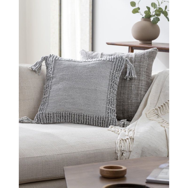 Coussin Alaric, H 18 po x l 18 po, Mélange de duvet, Gris