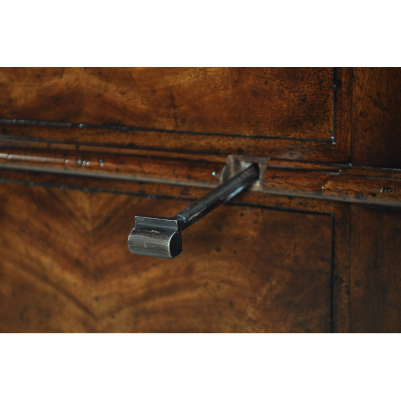 Brooksby 8 - Drawer Dresser