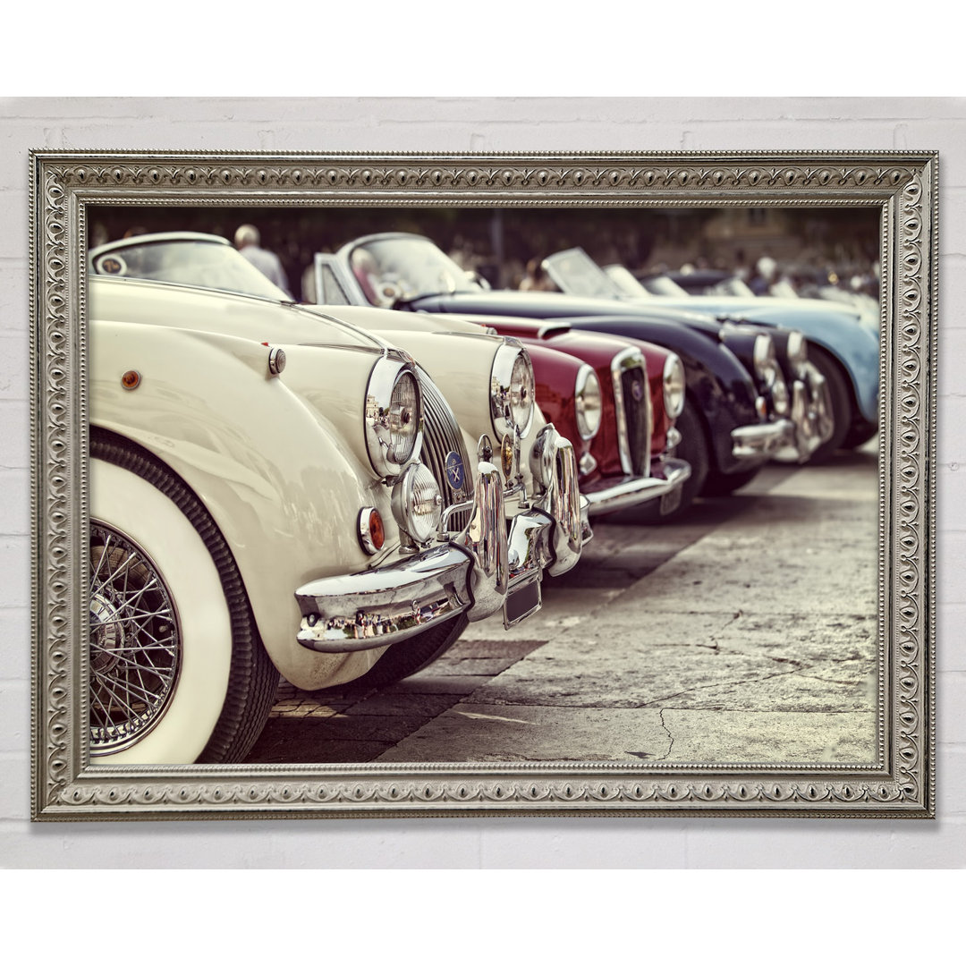 Classic Cars In A Row - Einzelner Bilderrahmen Druck