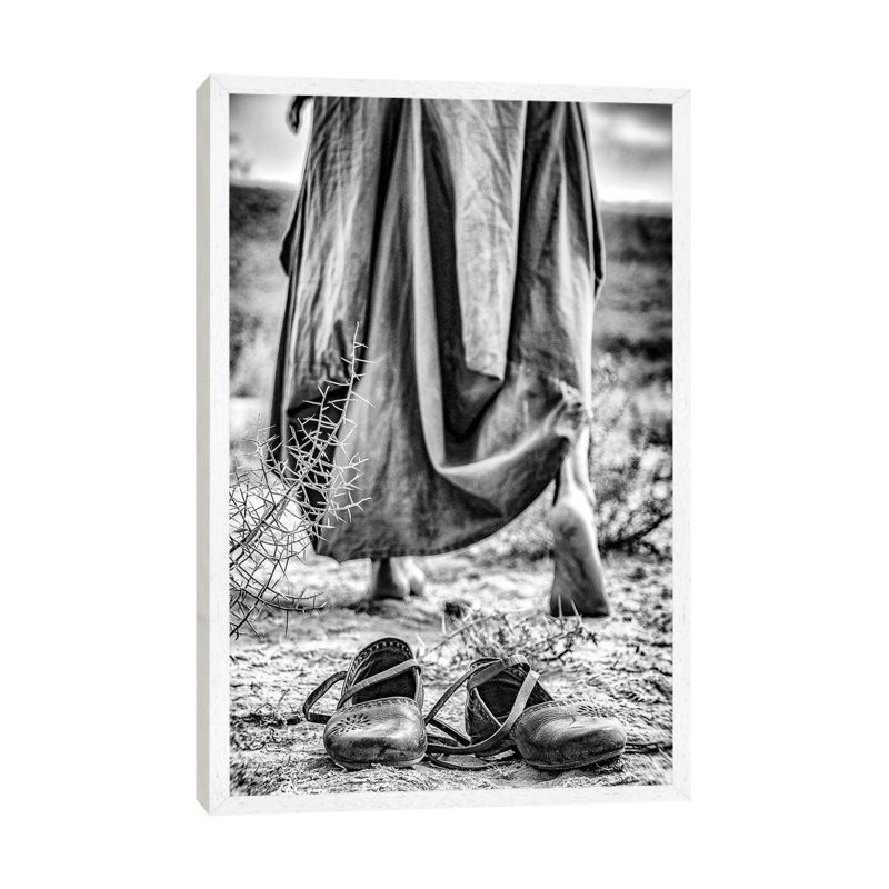 Passenger 1 Piece Wall Art on Canvas, 66.04cm H x 45.72cm W x 3.81cm D, White Floater Framed