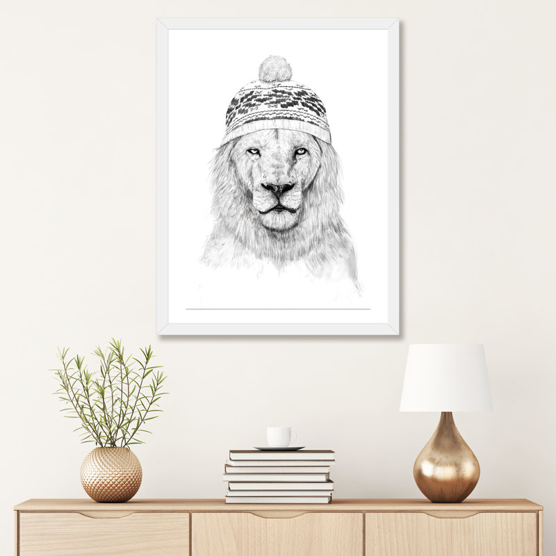 « winter is prochains ii » par balazs solti-print, H 32 po x l 24 po x P 1 po, Papier avec cadre blanc