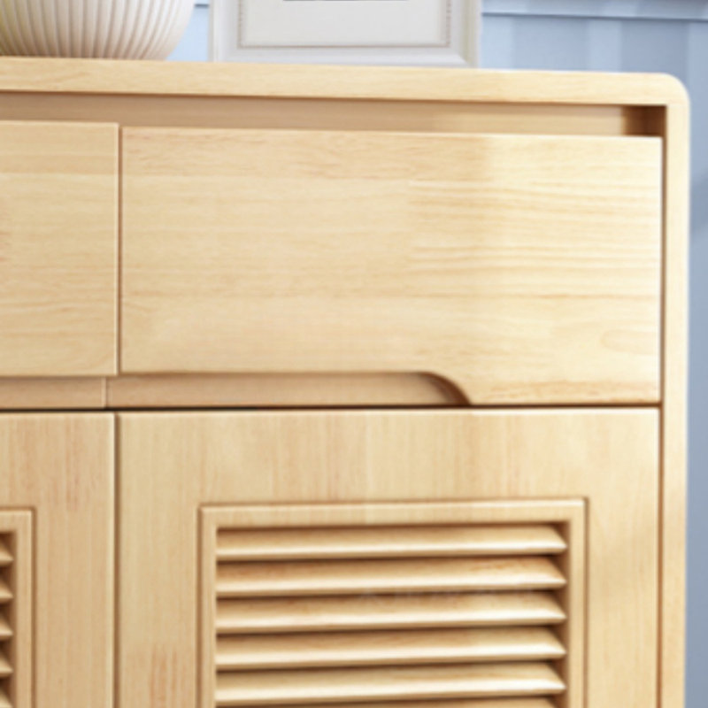 Armoire de rangement en bois massif Nordic