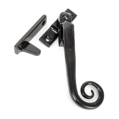 Lock Night-Vent Monkeytail Fastener