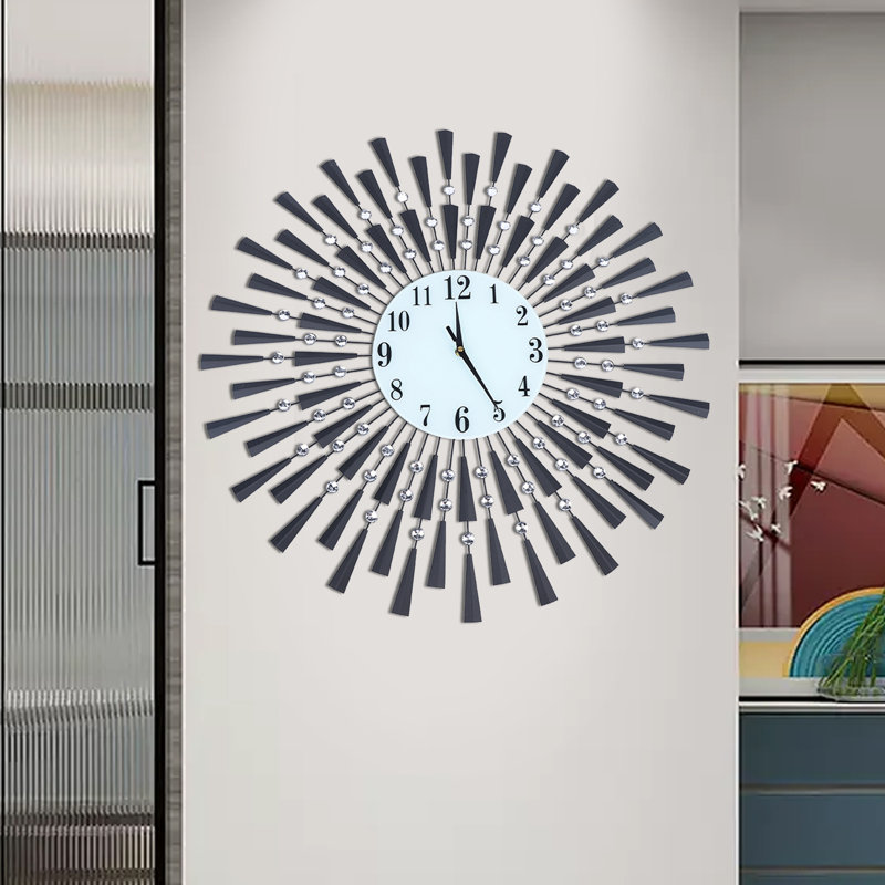 Pyari Metal Decorative Wall Clock