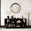 Buffet élégant avec grand plateau, 2 grands placards, adaptable à différents usages dans la salle à manger. Design américain, large de 150 cm, meuble télé pour le salon.