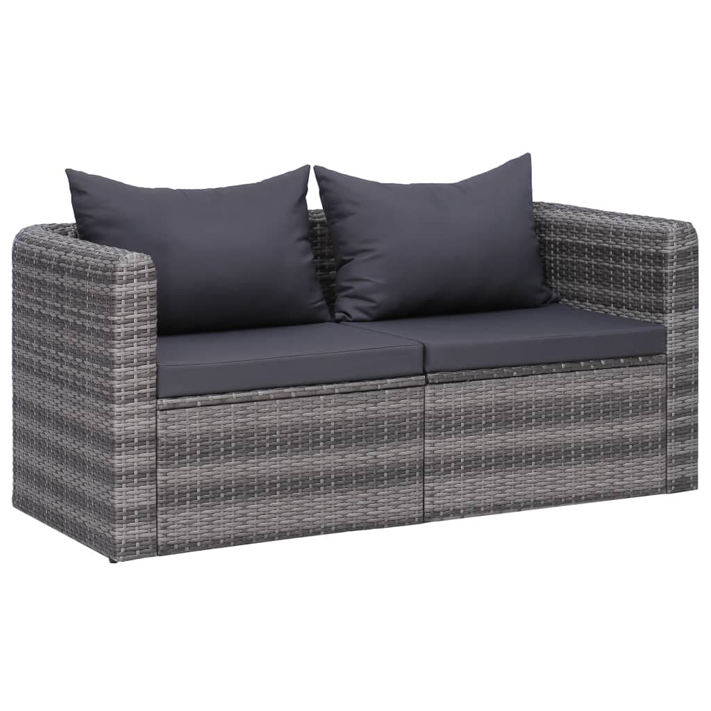 Gartensofa mit Kissen