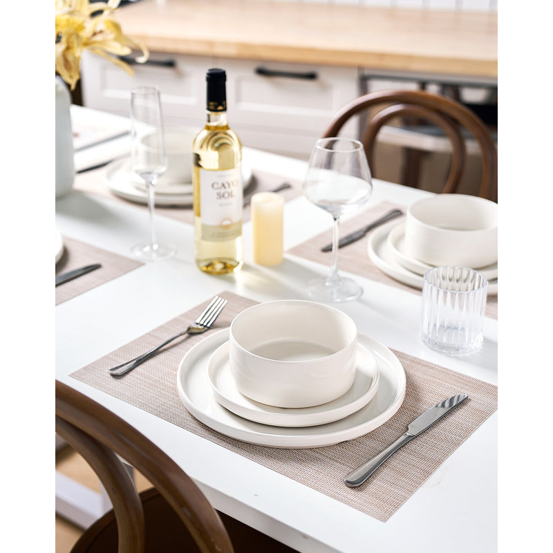 18-Piece Porcelain Dinnerware Set - Service For 6, White