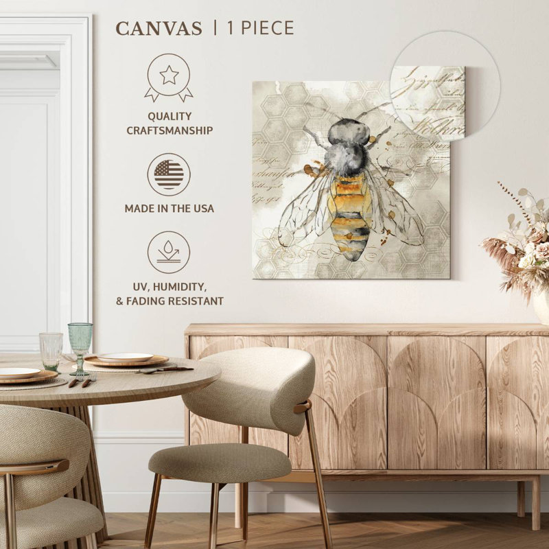 Brampt Queen Bee I, 33" H x 33" W
