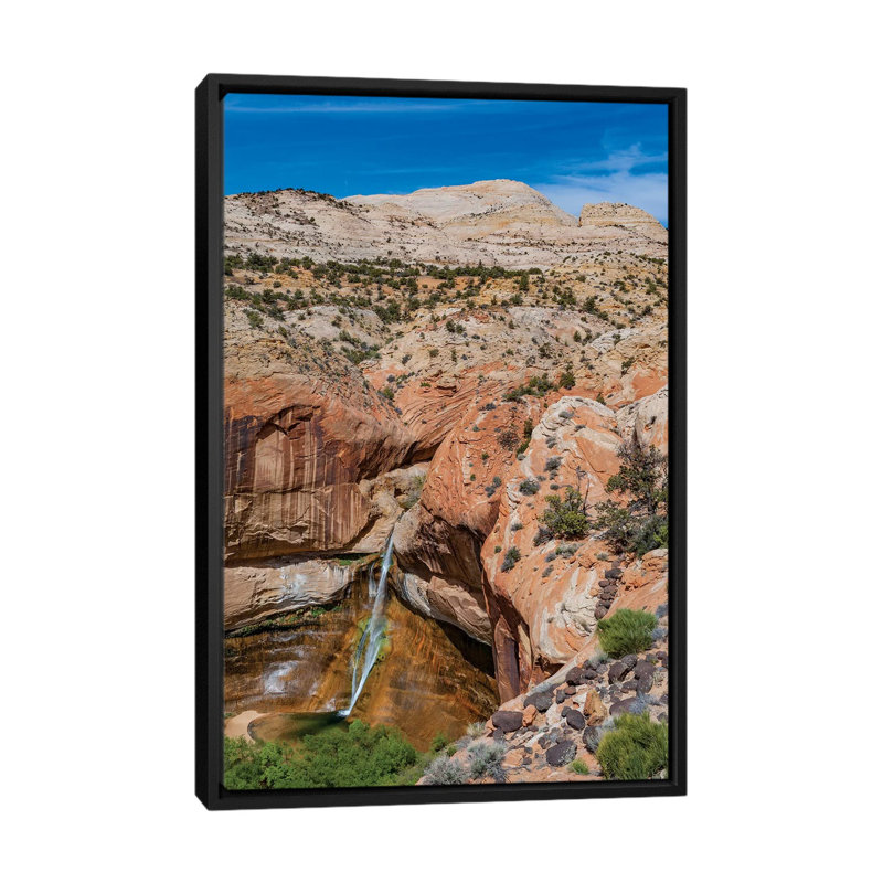 « cascade », reproduction d’impression sur toile, H 26 po x l 18 po x P 1,5 po, Toile avec cadre noir, Pas de tapis