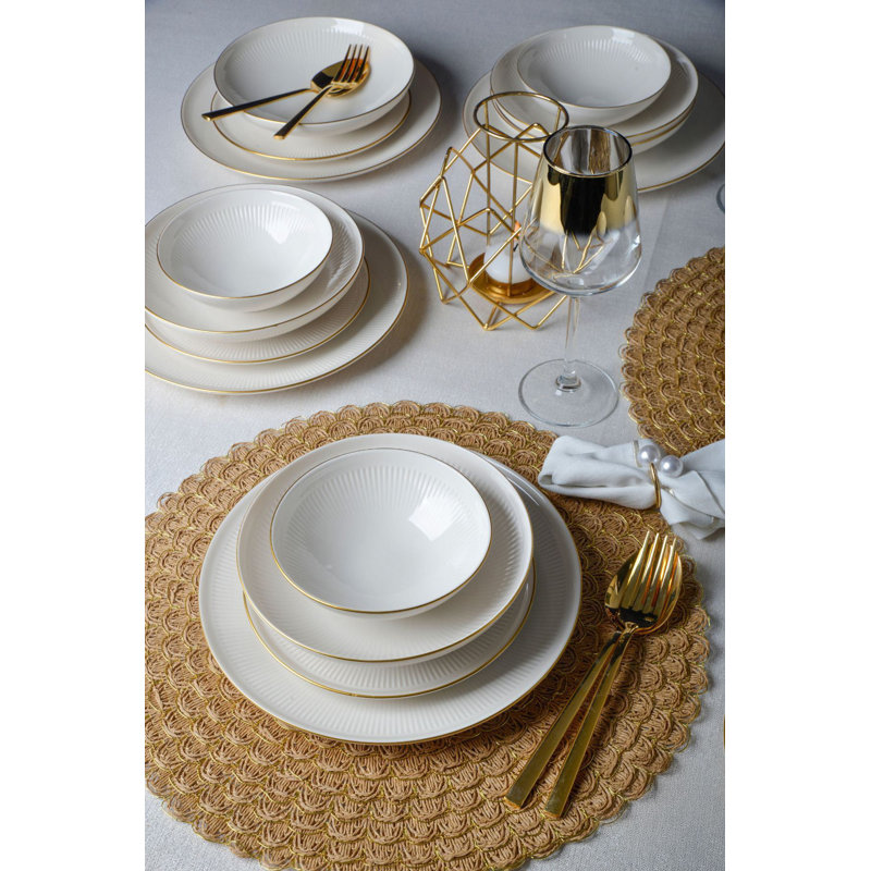 Dinner Set (24 Pieces)