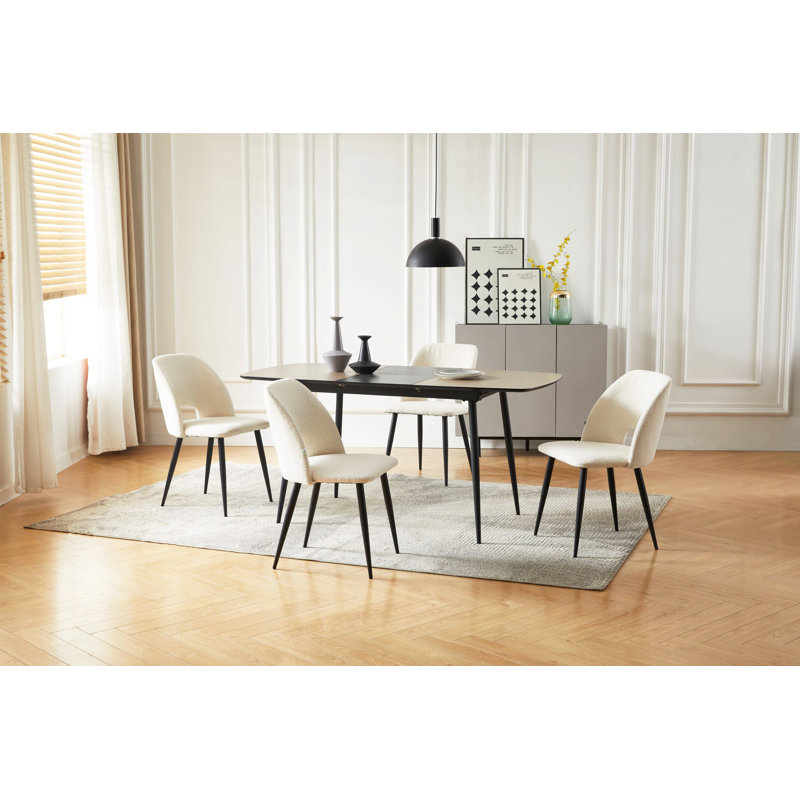Table de salle à manger 5 pièces pour salle à manger de 47 po à 62 po avec table en bois aggloméré et table en métal avec 4 chaises en tissu Teddy