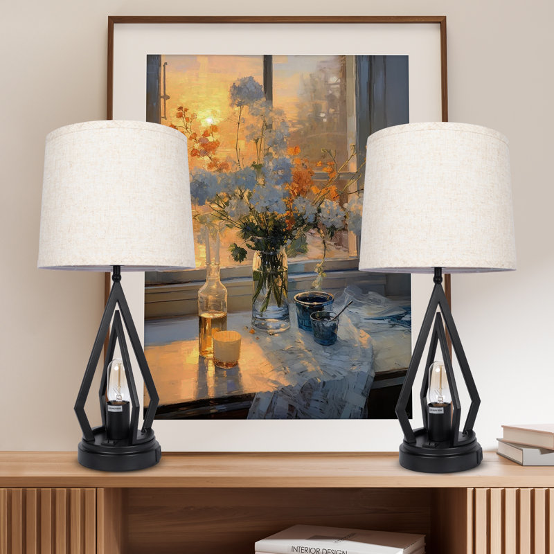 Diamond Stand Table Lamp