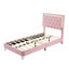 Lit simple avec tête de lit et structure à lumières DEL sur une plateforme moderne en velours rose