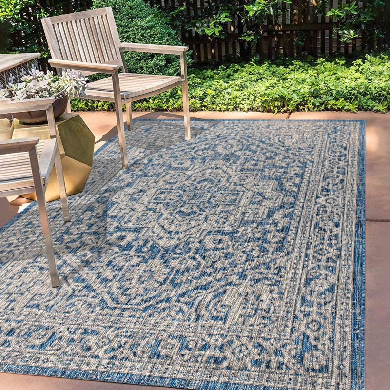 Moten Medallion Textured Weave Navy/Gray Indoor/Outdoor Rug, Rectangle 7'9" x 10'