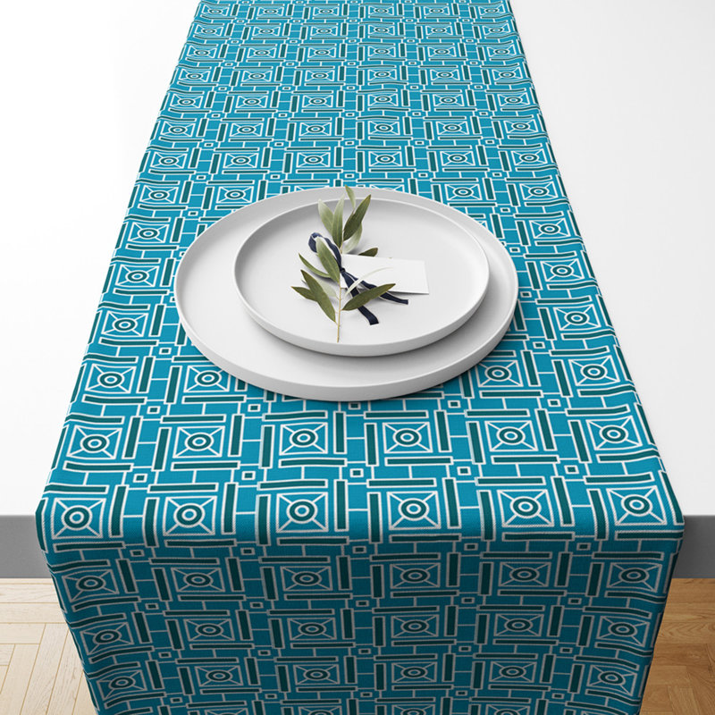 Chemin de table Lokey