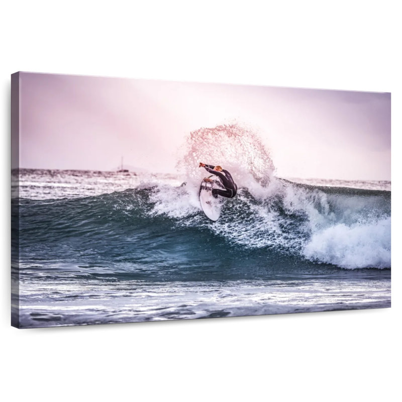 Sireci Morning Surfer