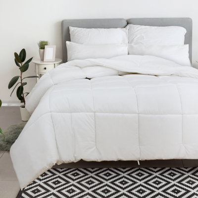 Box Stitch Comforter