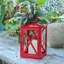 Paquet de 2 lanternes de Noël rouges avec bougie DEL sans flamme scintillante et verdure des Fêtes, lanternes en métal, décoration de Noël, décoration intérieure