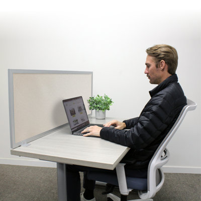 Panneau d'intimité acoustique fixé au bureau