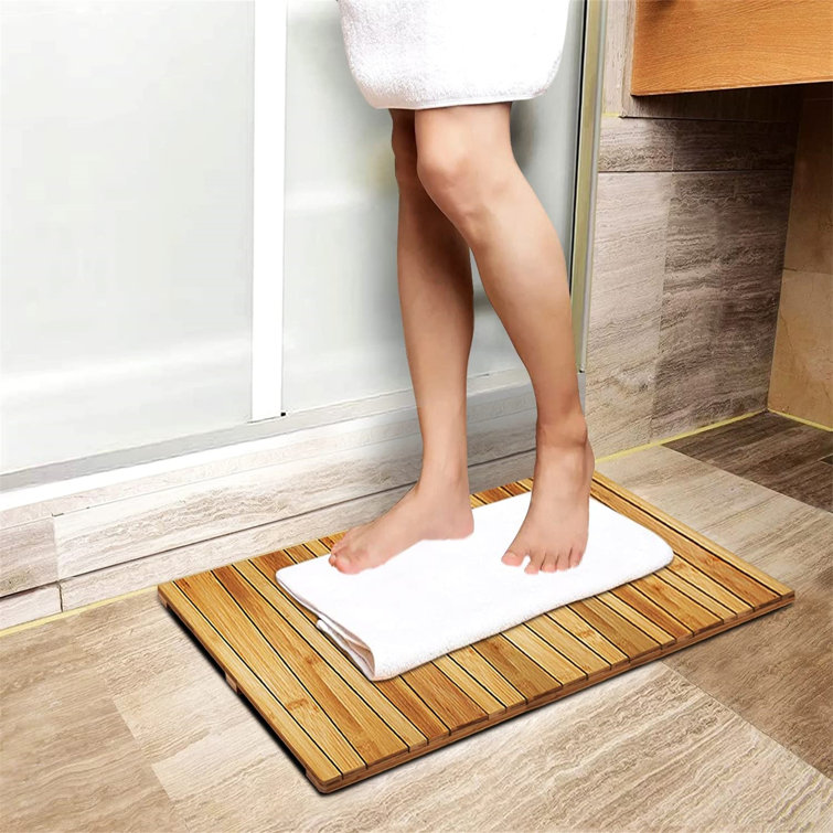 https://assets.wfcdn.com/im/97518941/resize-h755-w755%5Ecompr-r85/2536/253606088/Hanlee+Bamboo+Bath+Mat+with+Non-Slip+Backing.jpg