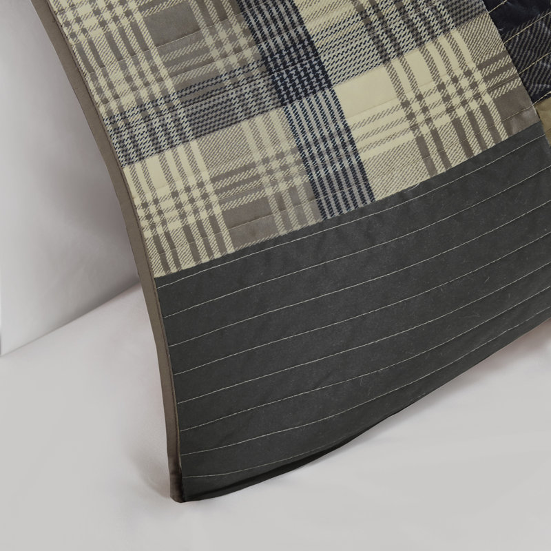 Winter Hills Twin Brown Cotton Reversible Quilt Set