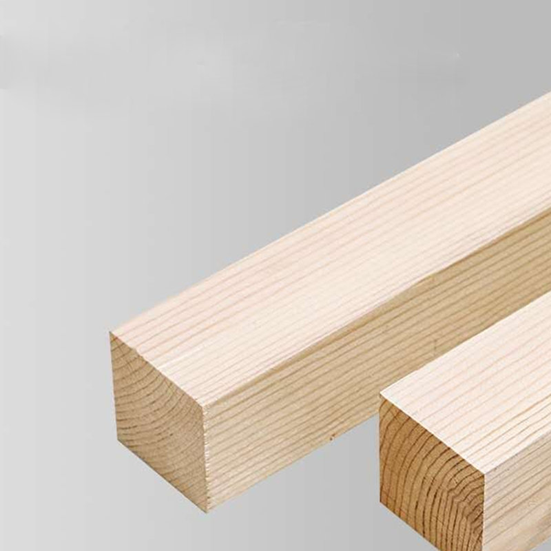 Chaise en bois de pin, Face à la droite