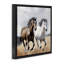 Cadre flottant Wild Run Twin Horses, design par Kim Allen-625935923-625935926