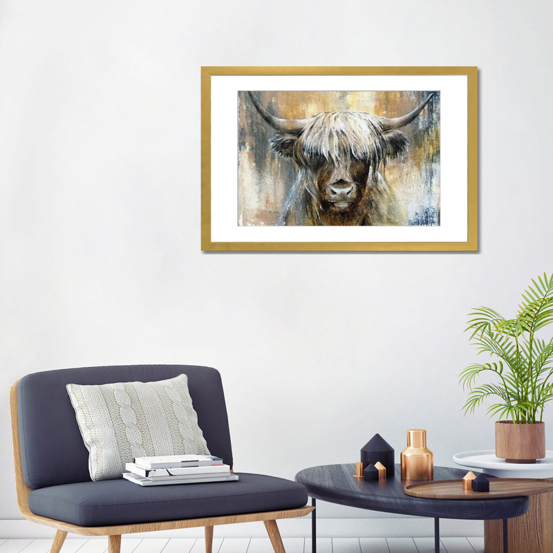 Highland Cow I, encadrée par Studio Paint-Ing, impression, H 24 po x l 32 po x P 1 po, Papier avec cadre doré