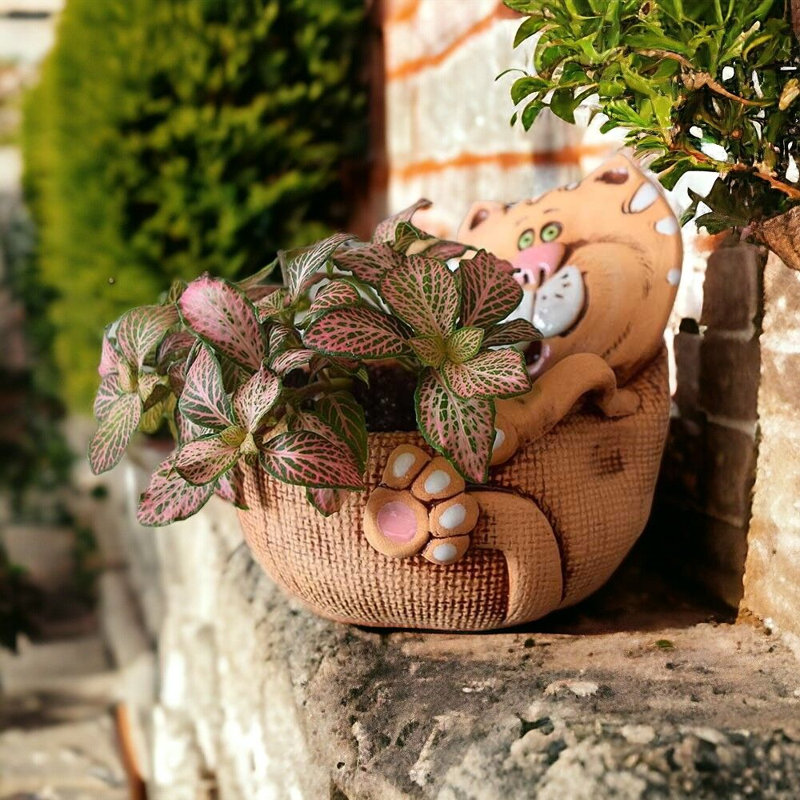 Foehr Pot Planter