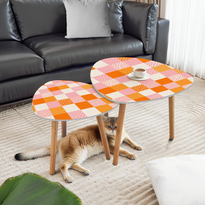 Ensemble de 2 tables de bout triangulaires gigognes en damier à motif géométrique de style vintage Y2K Hippie 70