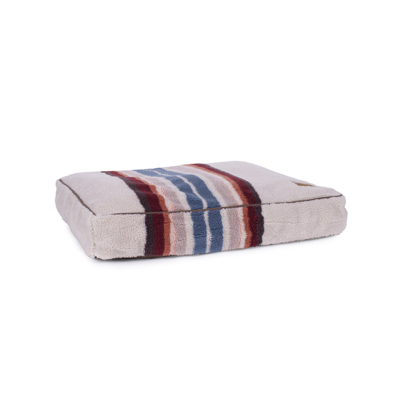 Pendleton Pet Napper, Serape Rosewood, Small (28"w x 20"d x 4"h)