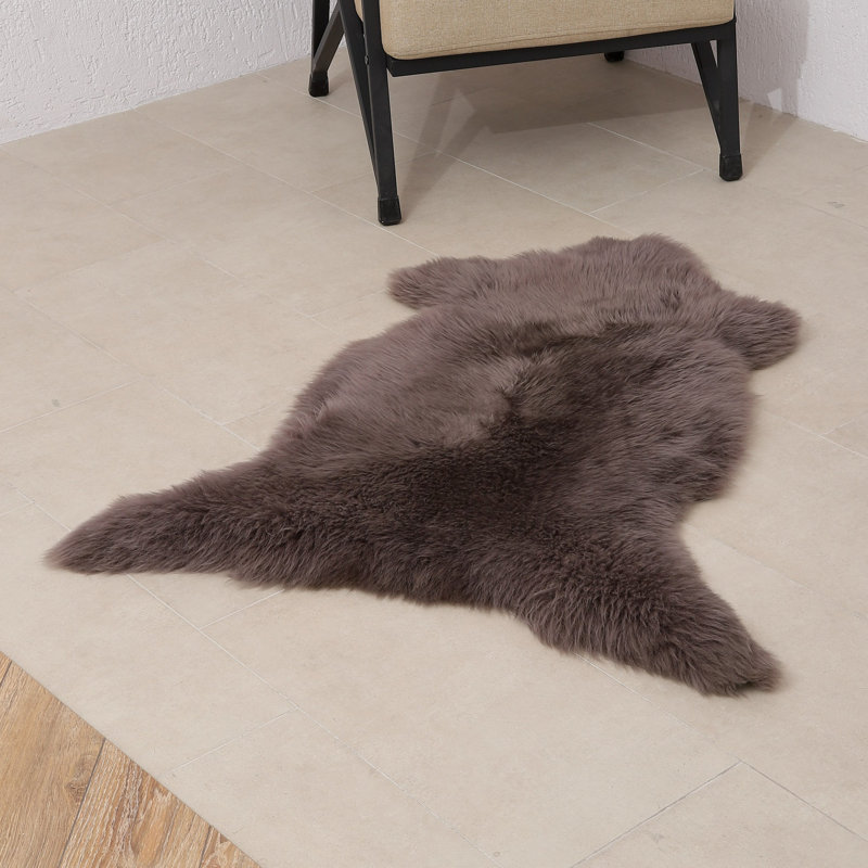 Stefania Solid Colour Sheepskin Area Rug, Novelty 75cm x 100cm