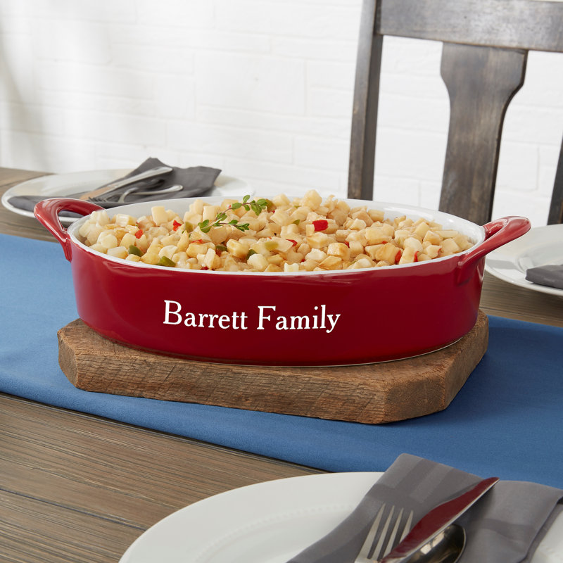 Personnalisation Mall 3 Qt. Plat de cuisson classique en grès personnalisé, Rouge