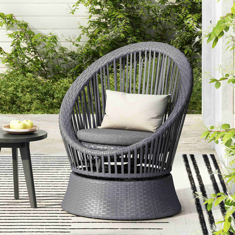 Chaise en fer avec coussin en rotin et coussin d'assise moelleux, Gris clair