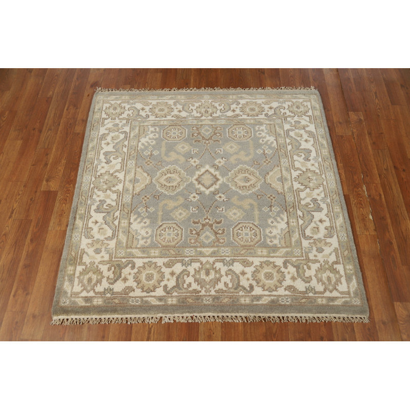Tapis carré gris en laine gris Oushak