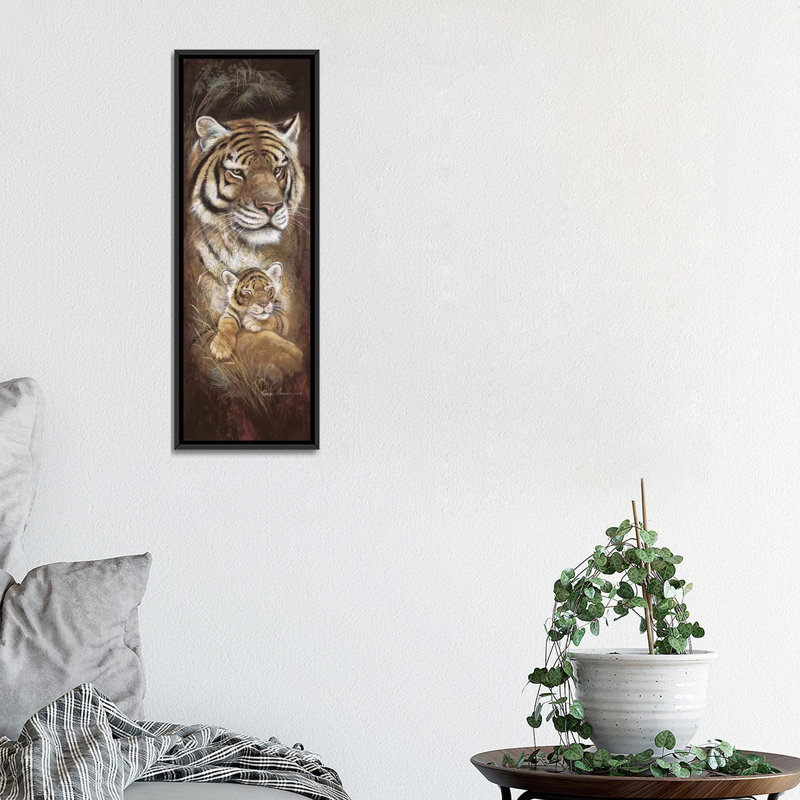 « maternel instinct », peinture sur toile tendue, H 36 po x l 12 po x P 1,5 po, Cadre noir