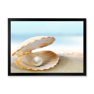 " Shell With A Pearl "