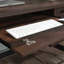 Bureau d'ordinateur, finition brune